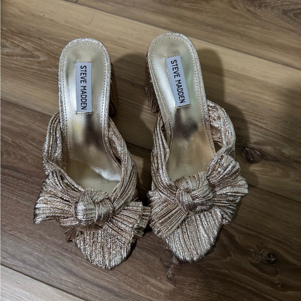 Steve Madden Gold Knotted Heels